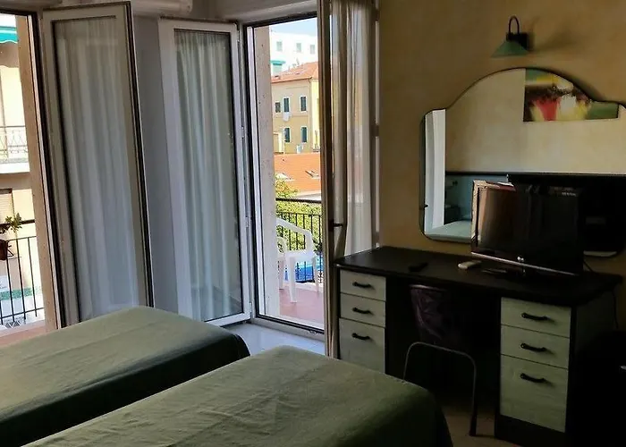 Hotel San Nazario 3*